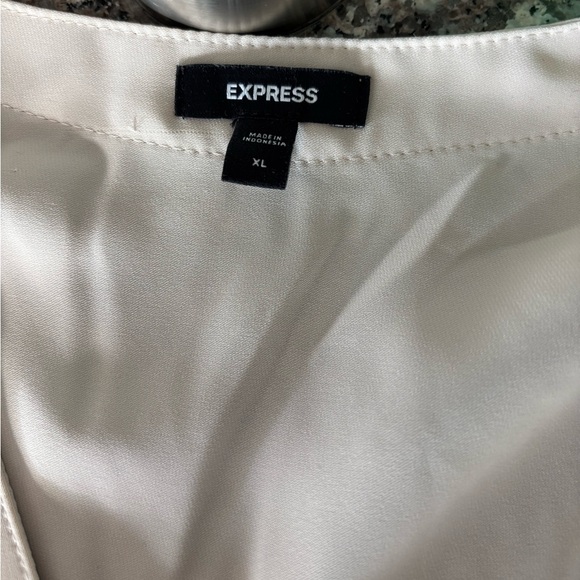 Notch neck blouse XL - Picture 2 of 4